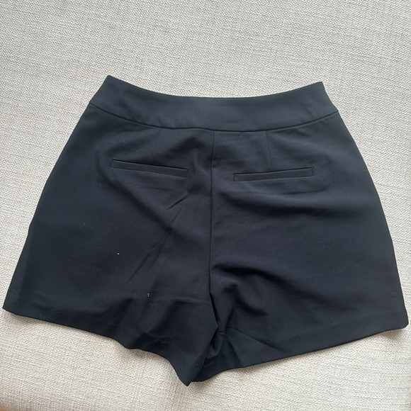 INC black dress shorts, 4, dressy, pleated, side pockets - Picture 5 of 5